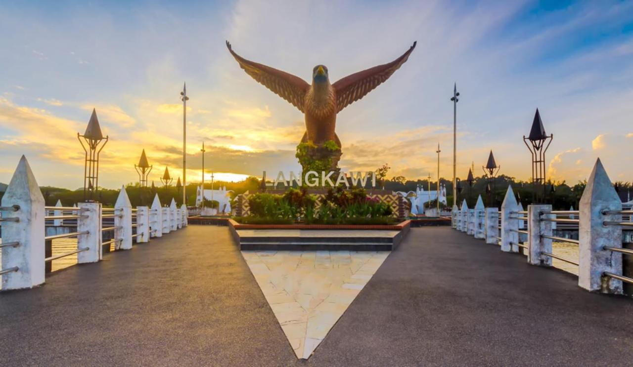 Nabil Nabila Motel Kuah Kültér fotó